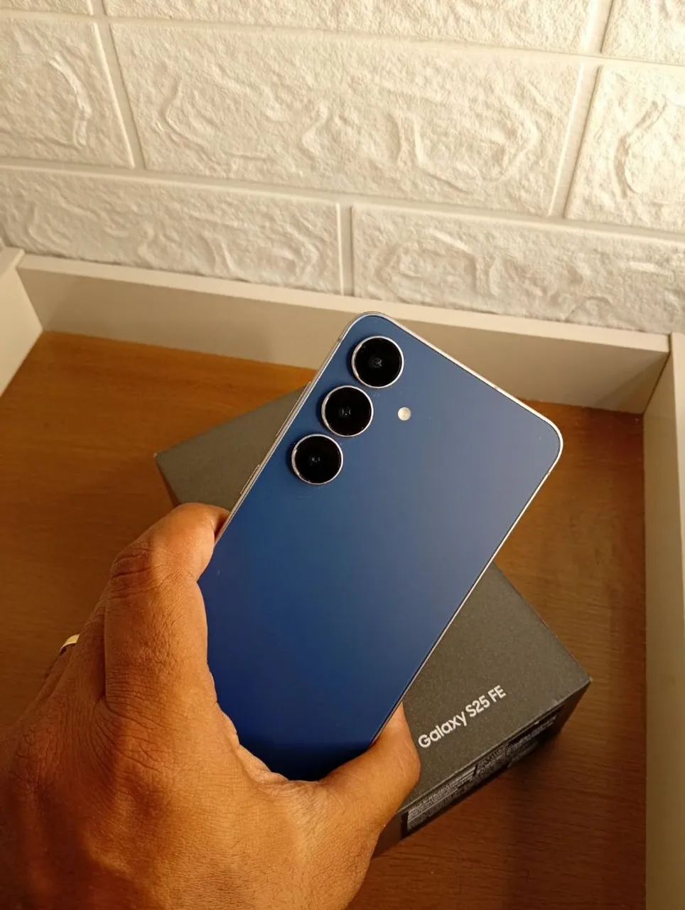Vendo Samsung S25 Fe com 3 Meses de uso - Foto 5
