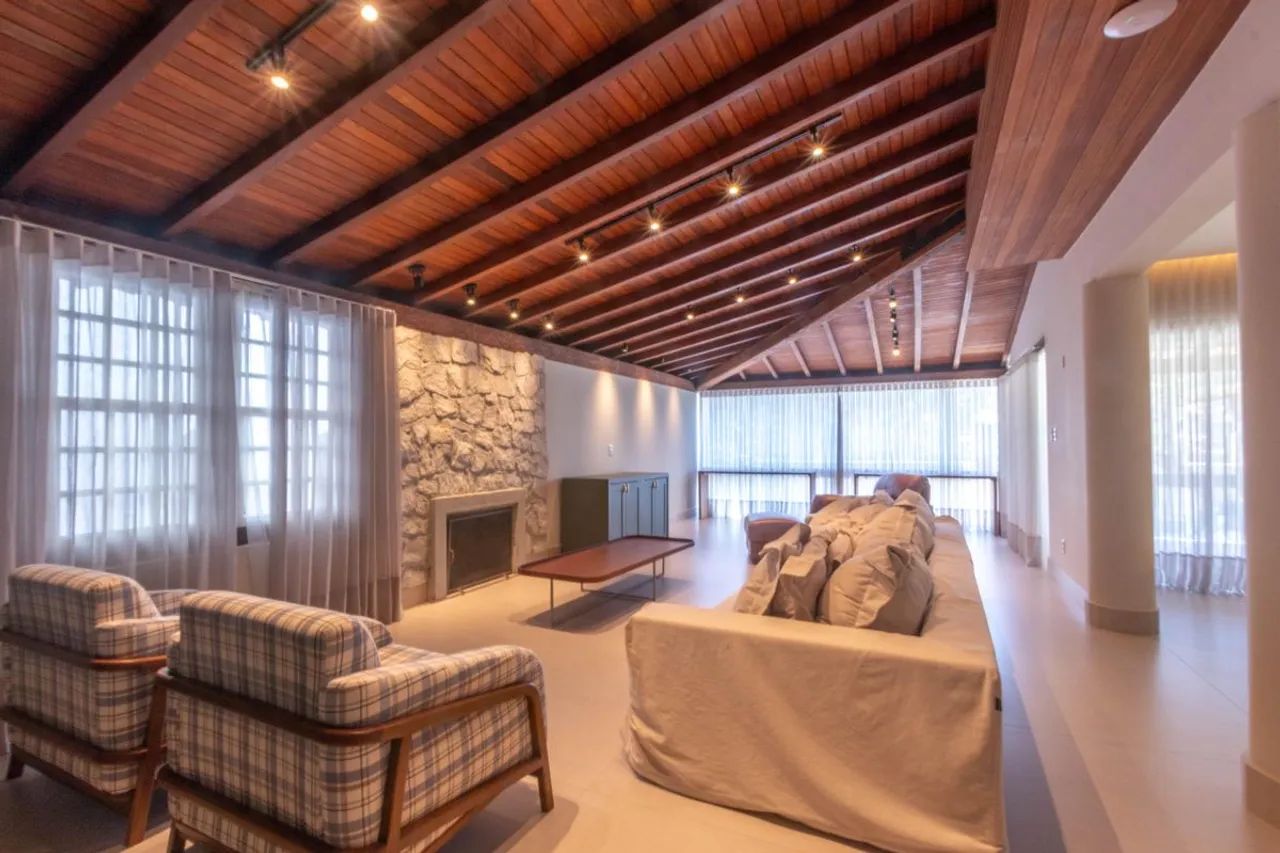Casa à Venda - São Bento, 5 Quartos, 758 m2