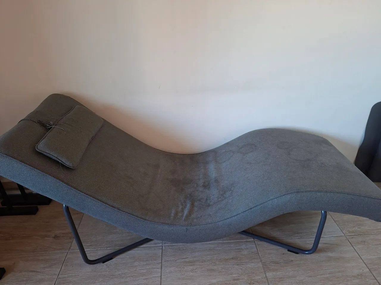 Chaise tok stock