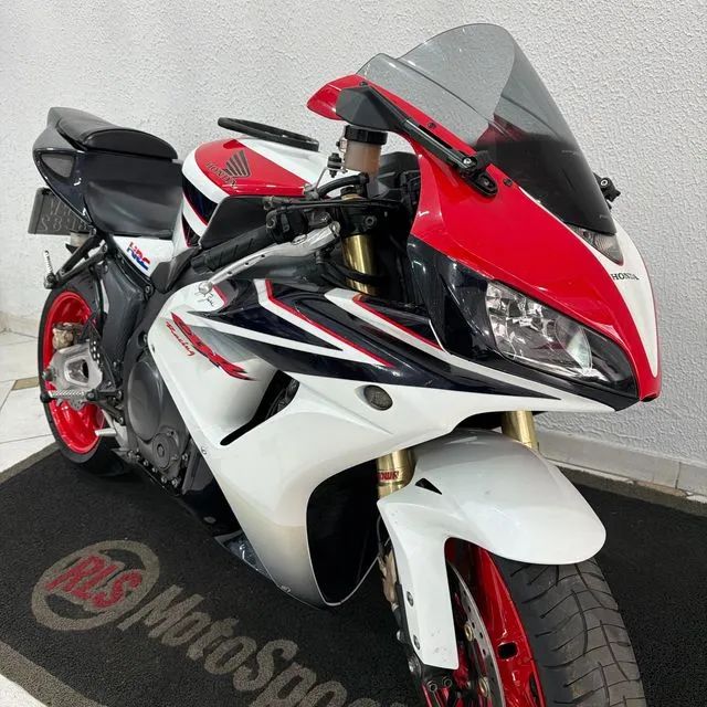Honda CBR 1000 RR Fireblade - Foto 2