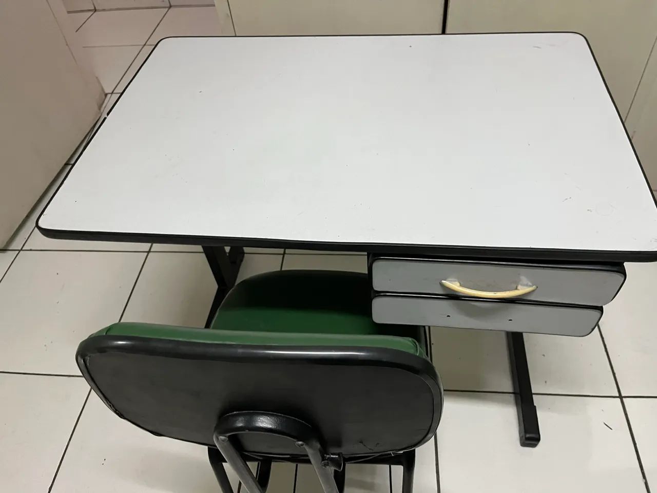 Mesa de escritório 