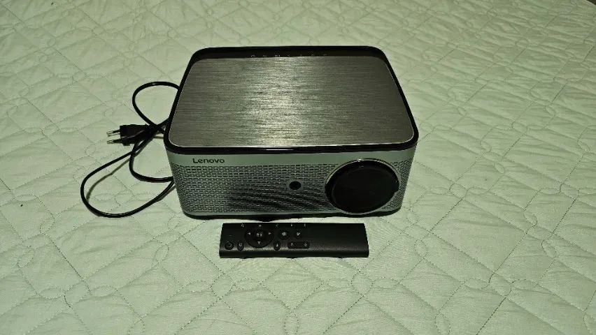 Projetor Lenovo L5 1080P 150 polegadas com ajuste de 4 pontos - Foto 2