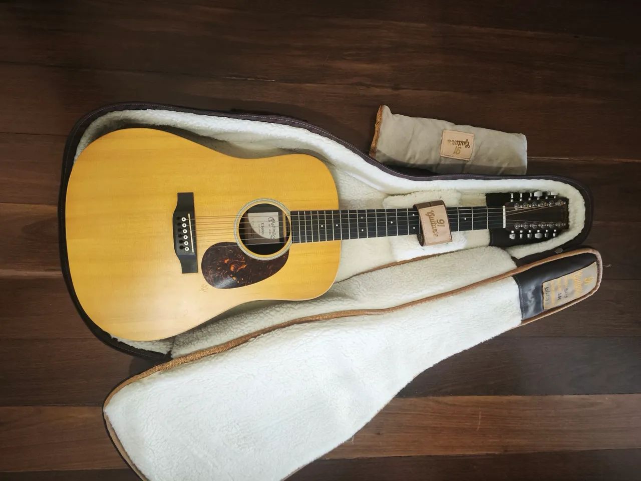 Violão Martin DX2E