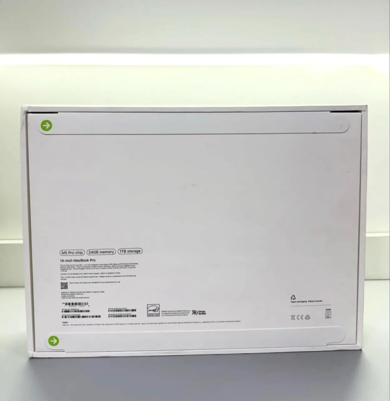 MacBook Pro M5 14.2 24GB - 1TB SSD  - Foto 2