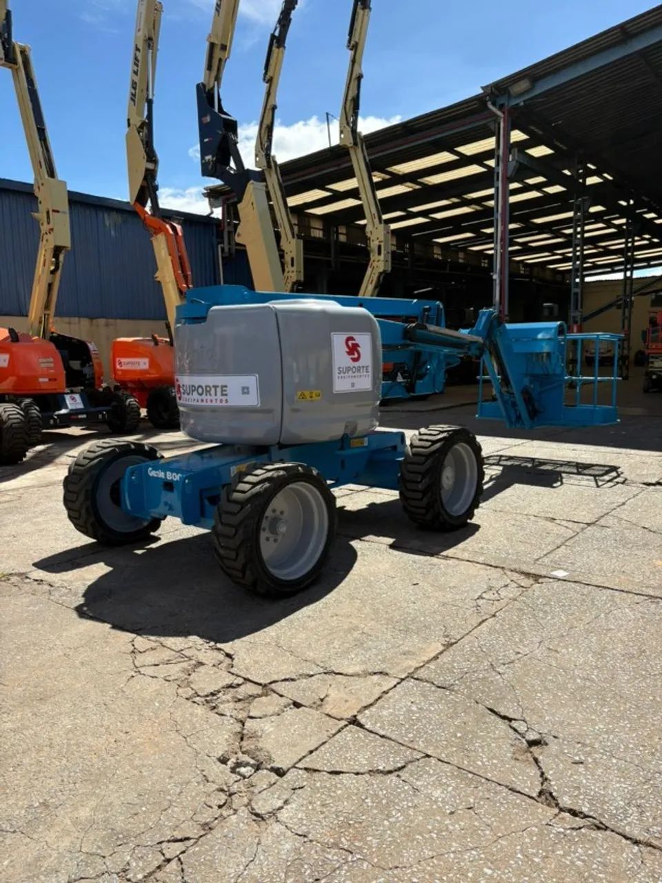 PLATAFORMA ARTICULADA DIESEL Z45 ANO 2011 - Foto 6