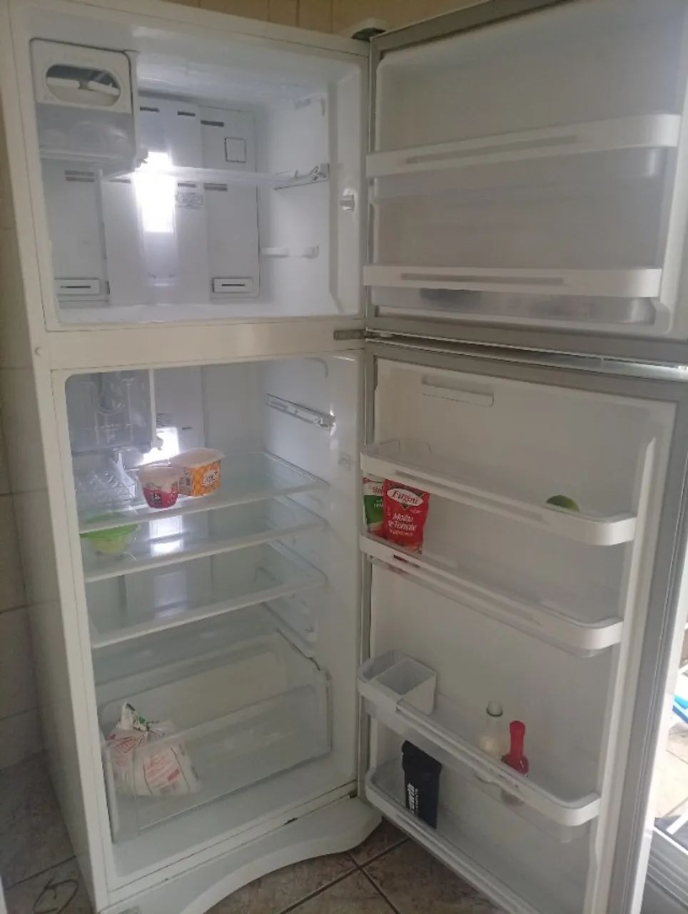 Geladeira Eletrolux 
