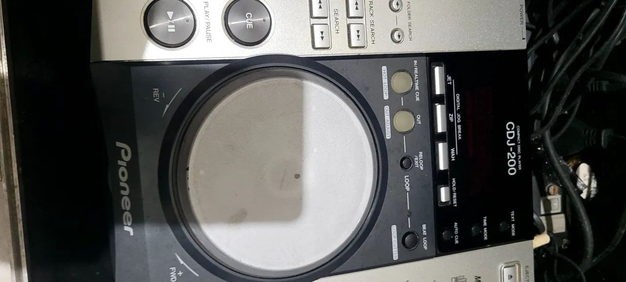 Cdj 200  - Foto 2