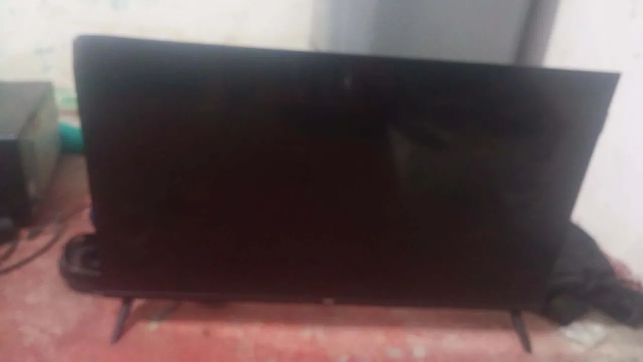 Tv com defeito quero me desfazer dela