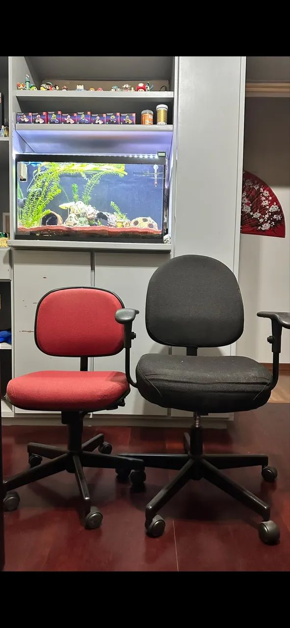 2 Cadeiras Escritório Giroflex