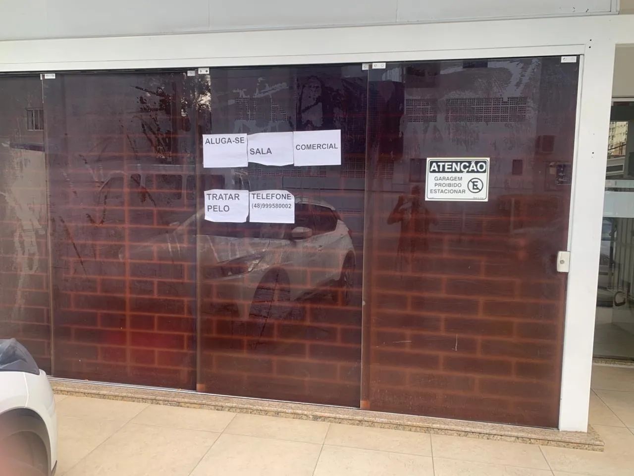 Alugo sala comercial frente rua  - Foto 3