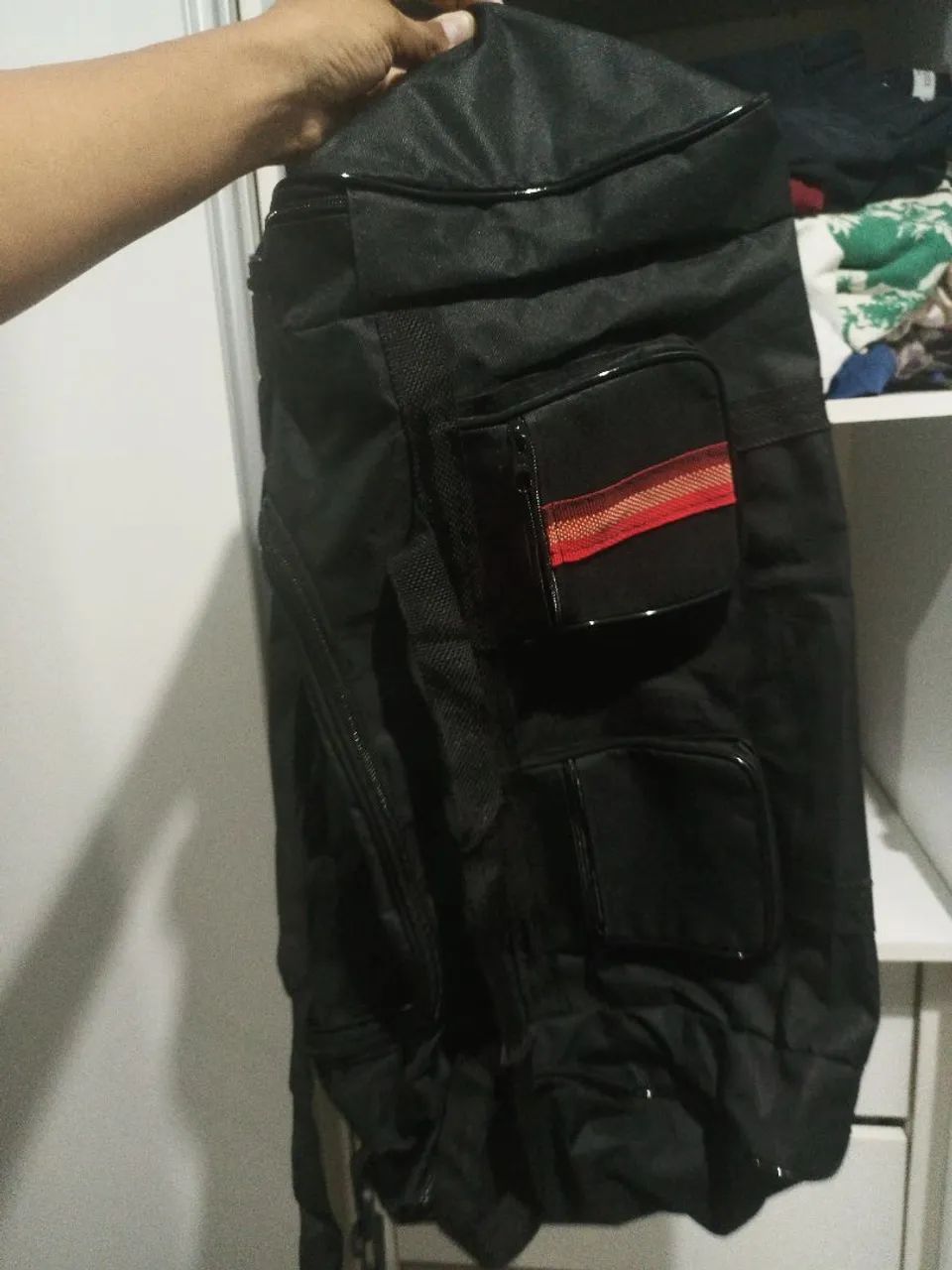 Vende-se mala de mão em excelente estado 
