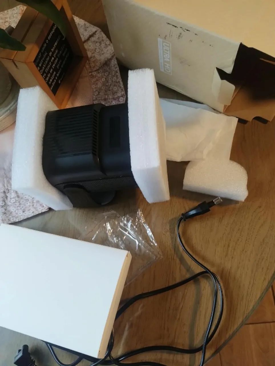 Projetor Smart HY320 Novo - Android 12 - Bluetooth Wi-fi - Foto 4