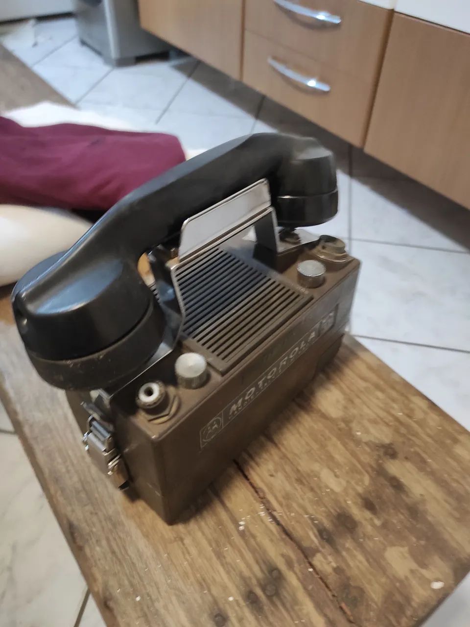 HANDIE-TALKIE ,Rádio Motorola PT 300,Leia: - Foto 5