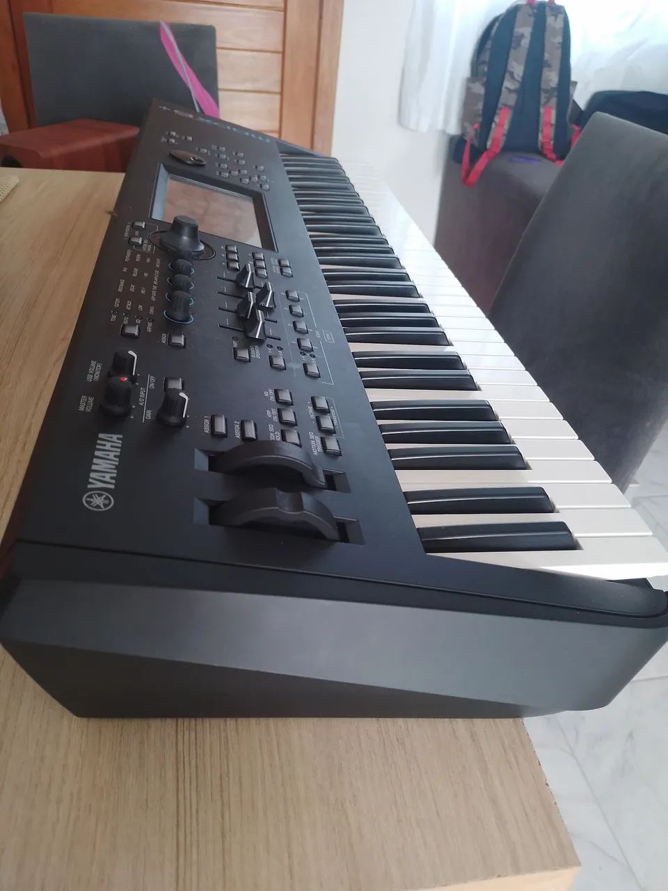 Yamaha MODX6 Plus - Foto 2