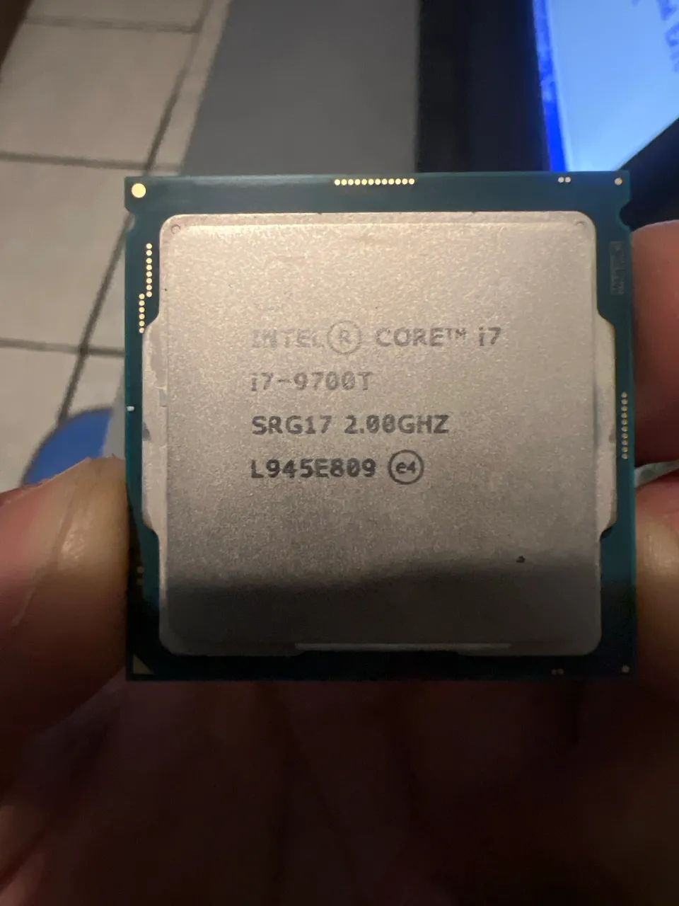 Intel Core i7 i7-9700T 2.00GHZ