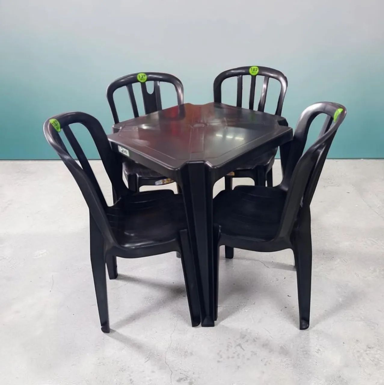 Jogo de mesa bistrô plástico 