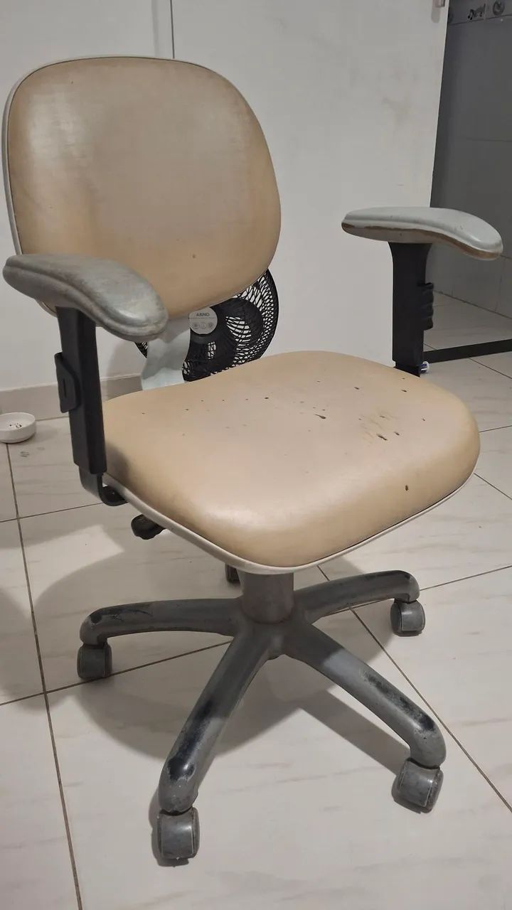 Cadeira de Escritório 