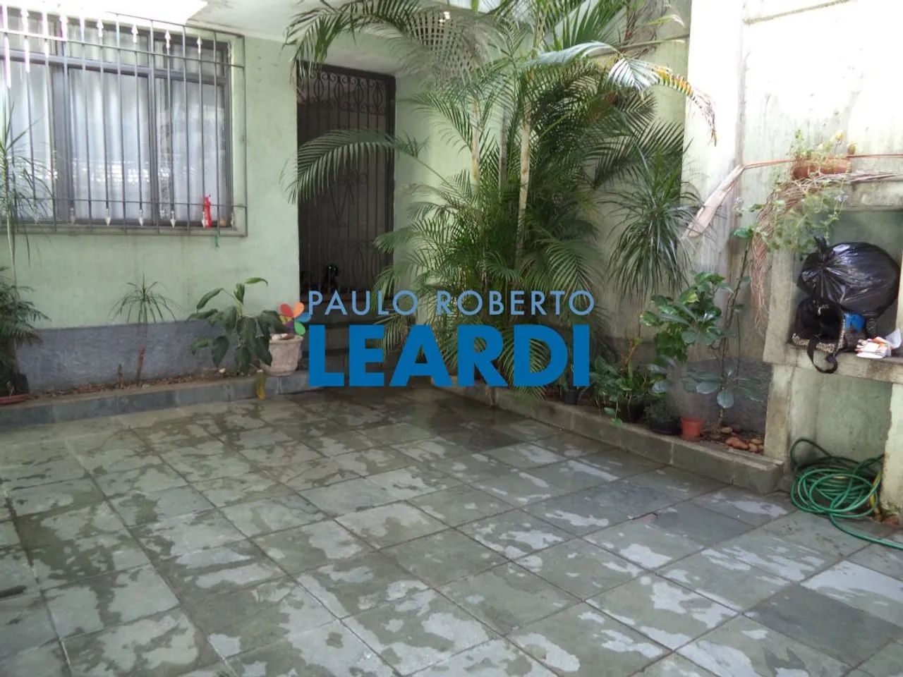 CASA ASSOBRADADA - MORUMBI - SP