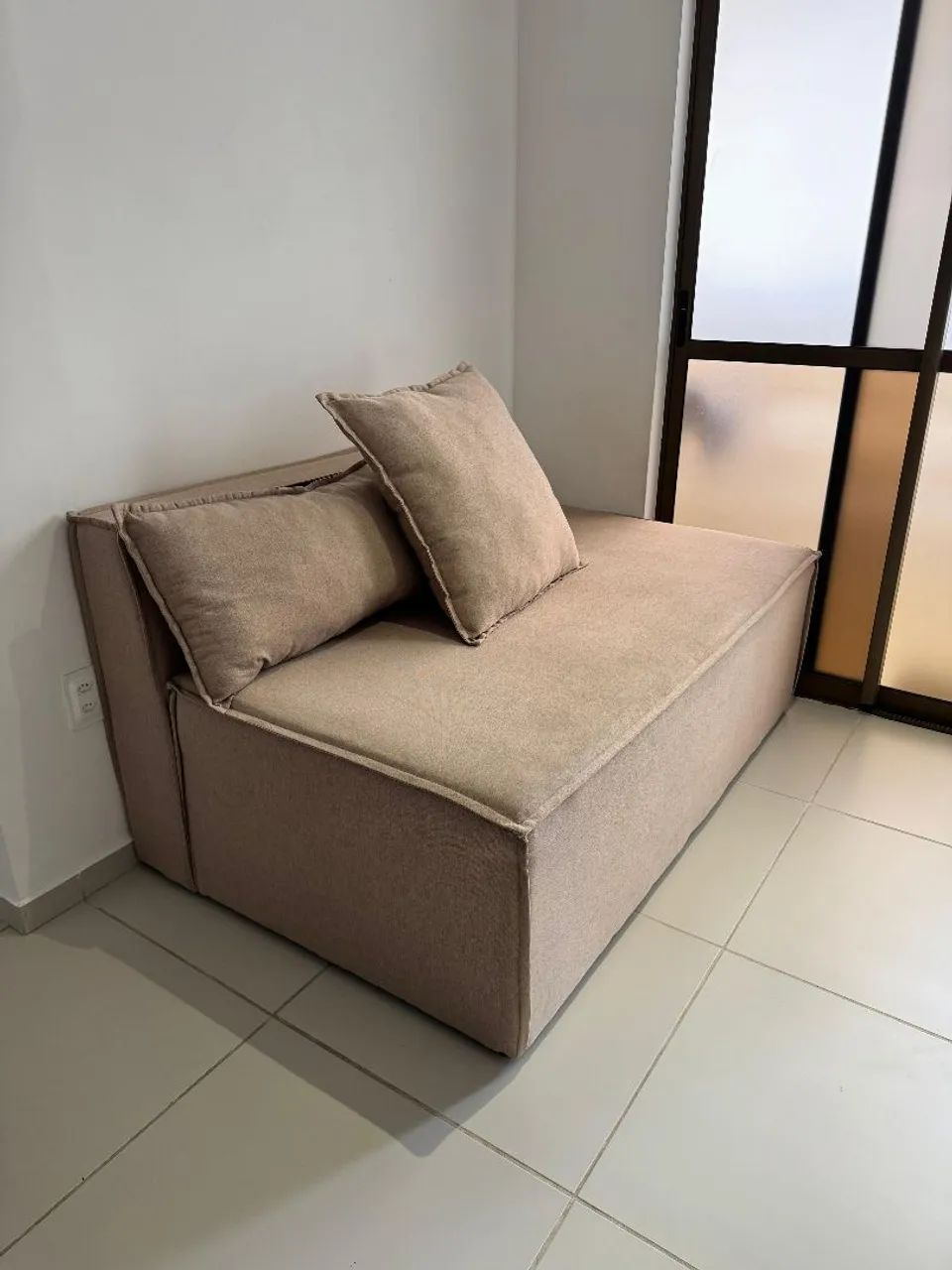 Sofá Modular em Linho Cor Areia 