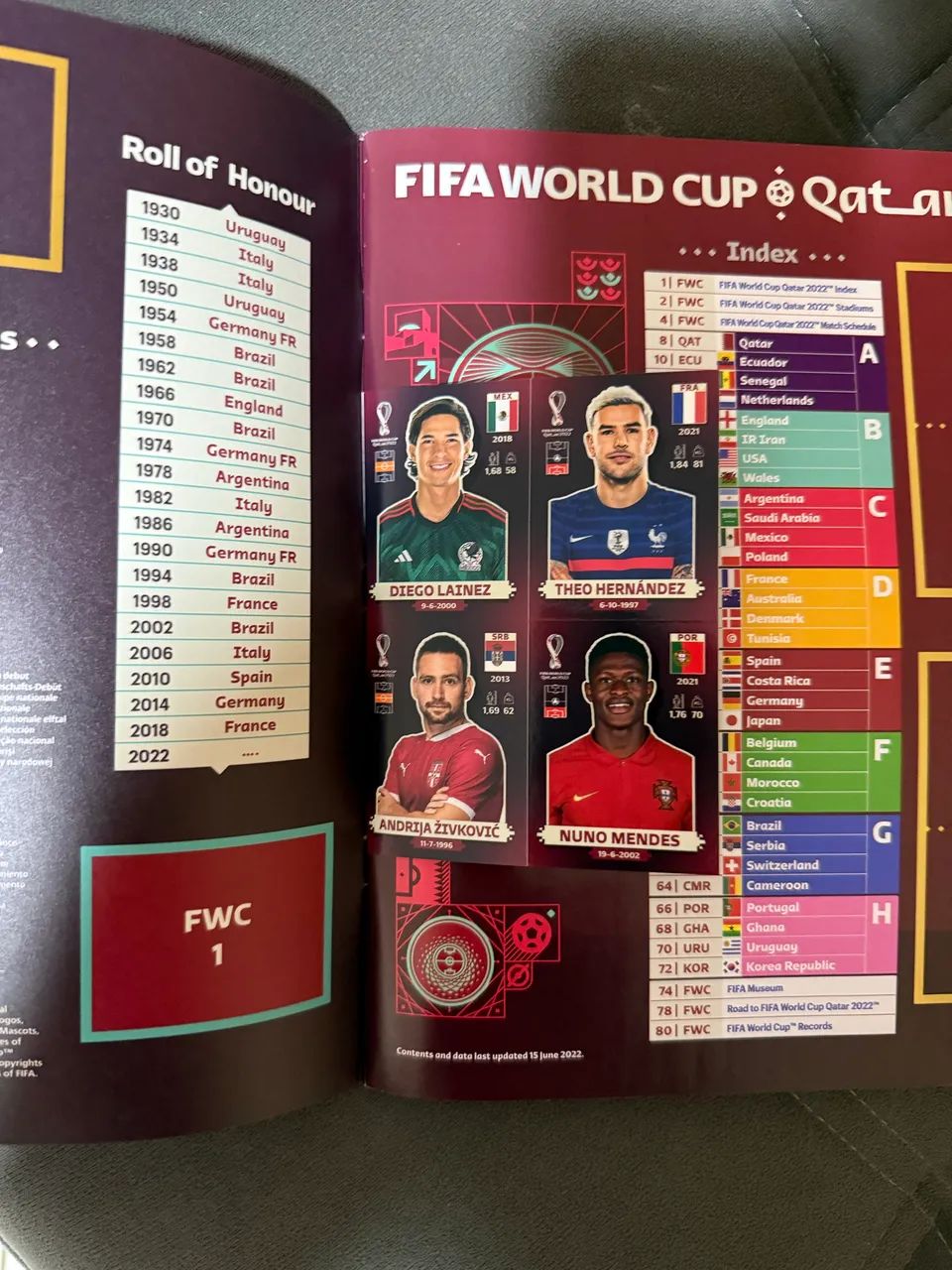 Álbum Oryx Edition Copa de 2022 (versão Suiça)  - Foto 4