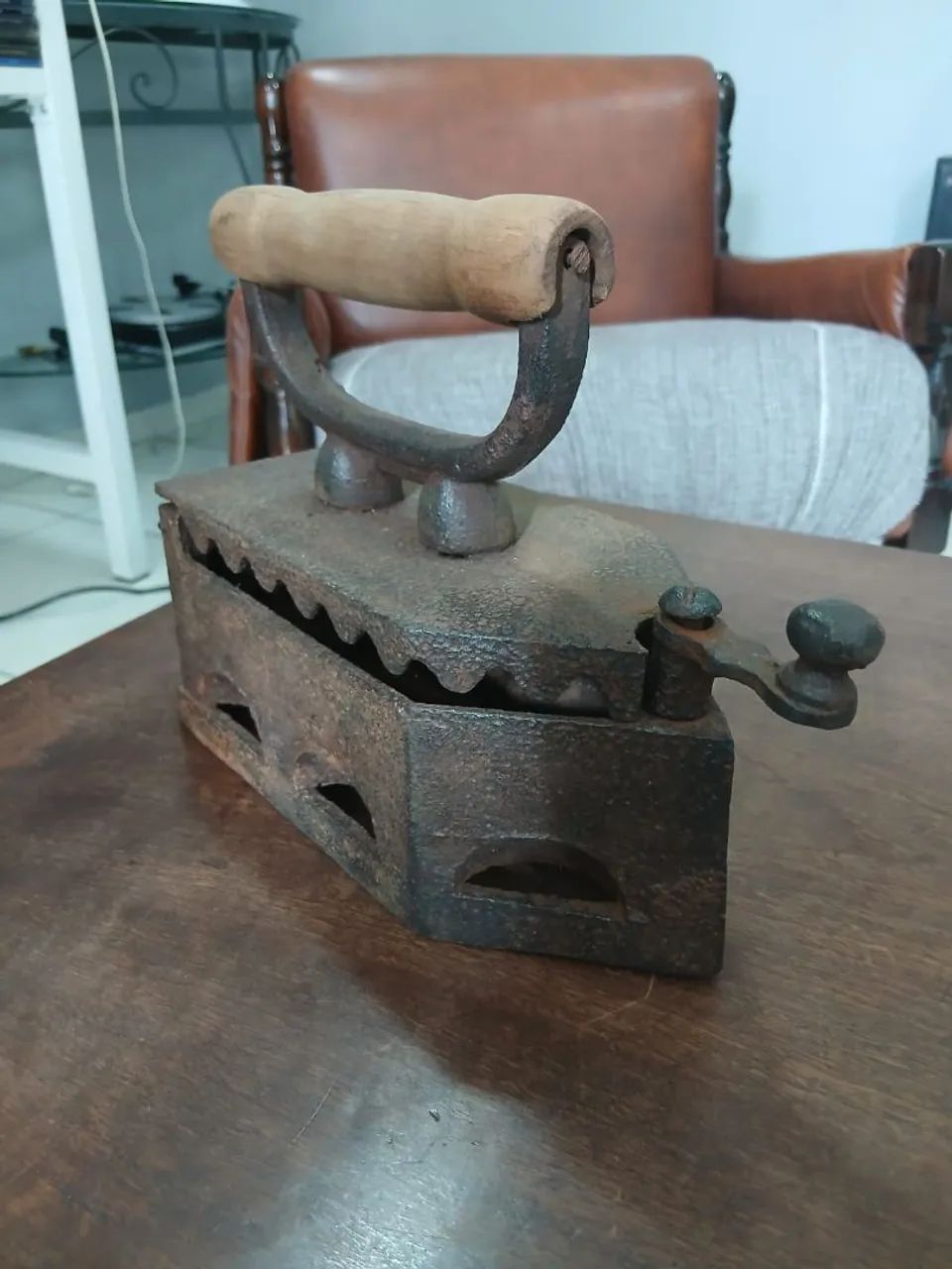 Ferro de passar antigo  - Foto 3