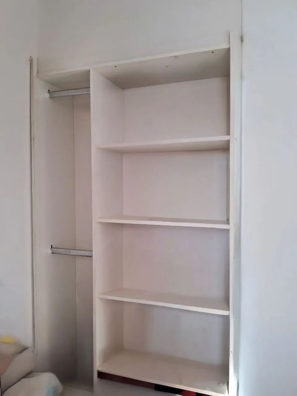 Guarda-Roupa Modulado MDF Branco - Closet / Armário com Prateleiras e Cabideiro