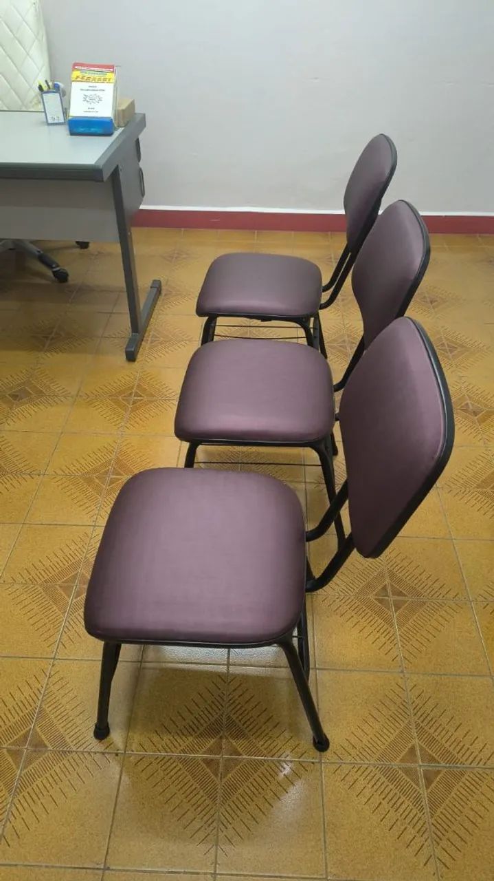 Cadeiras universitárias  - Foto 2
