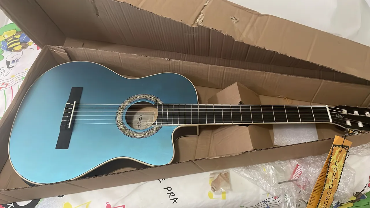 Pedaleira Valeton GP-200LT nova - Instrumentos musicais - Feitosa