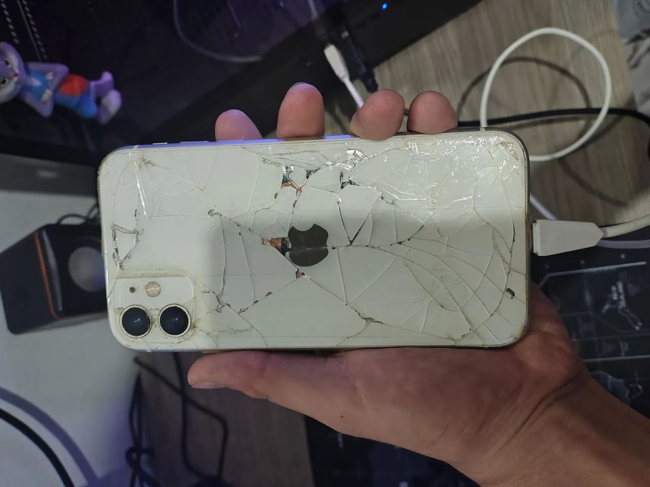 iPhone 11 64 gb branco  - Foto 2
