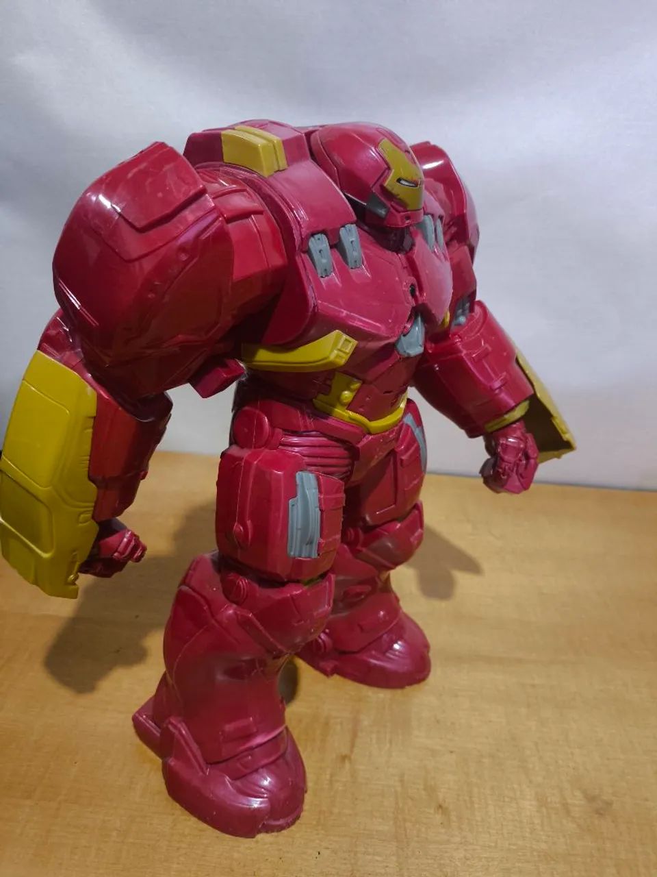 Boneco Hulkbuster Eletrônico Marvel Hasbro 35cm - Original Titan Hero Tech - Foto 3