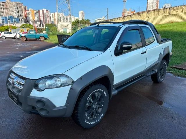 Fiat Strada Adventure1.8/ 1.8 Locker Flex CD 2012