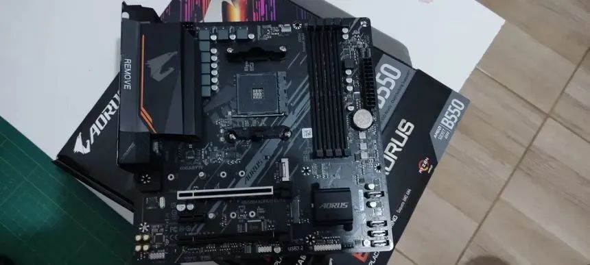 B550M AORUS ELITE - Foto 3