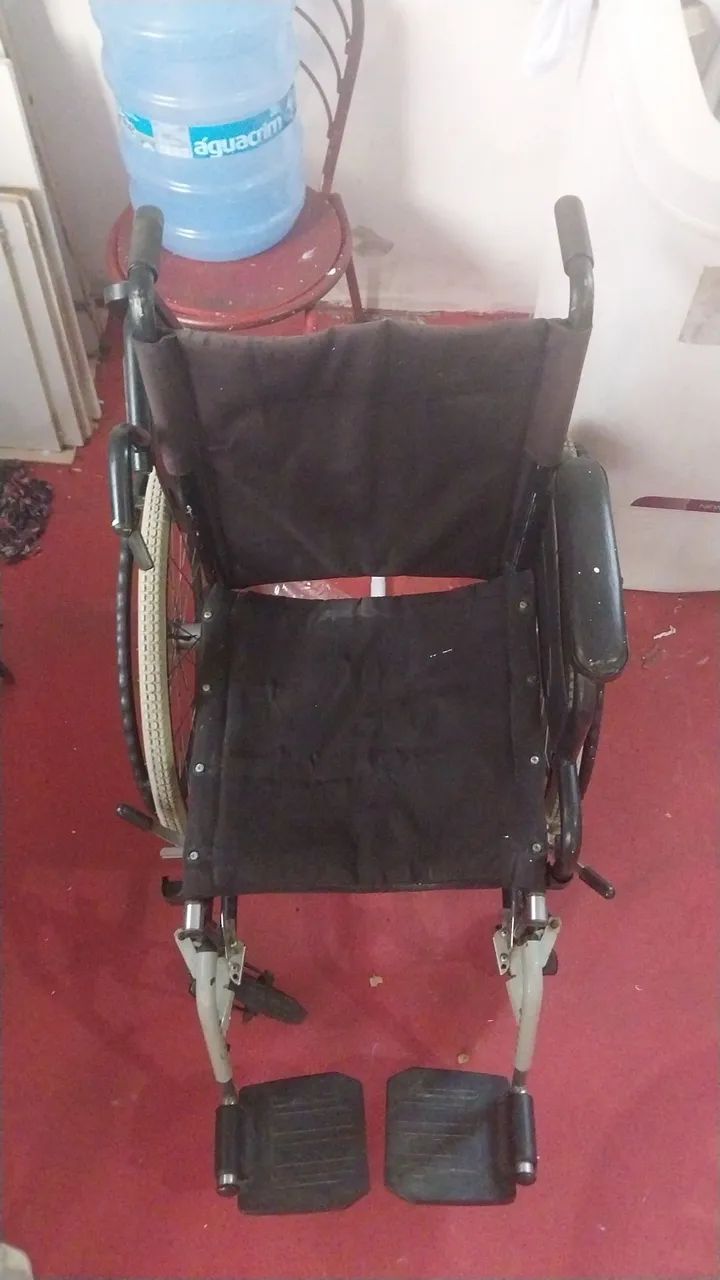 Cadeira de rodas - Foto 2