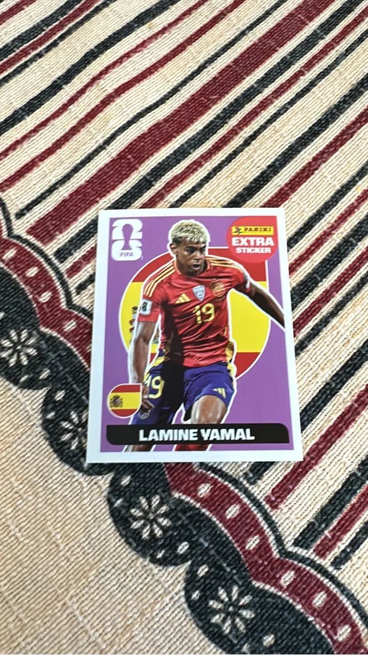 Figurinha Legend Lamine Yamal
