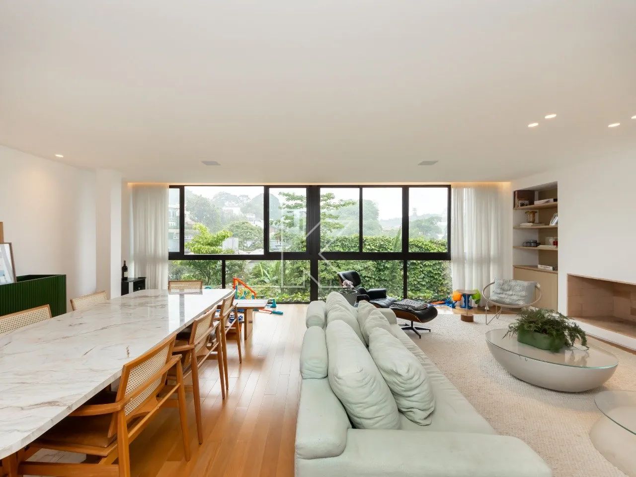 Casa reformada com design moderno no Jardim Guedala - Foto 5