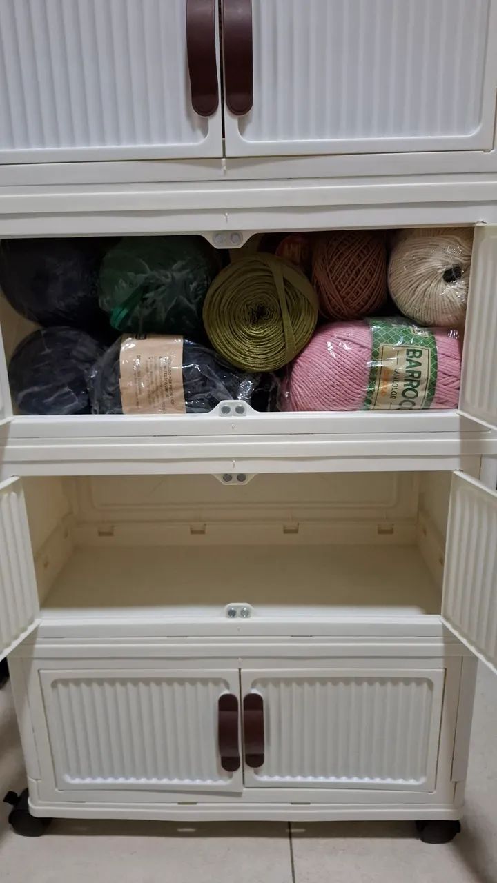 Estante Plastico com rodas 4 prateleiras e porta com ímã - Foto 4