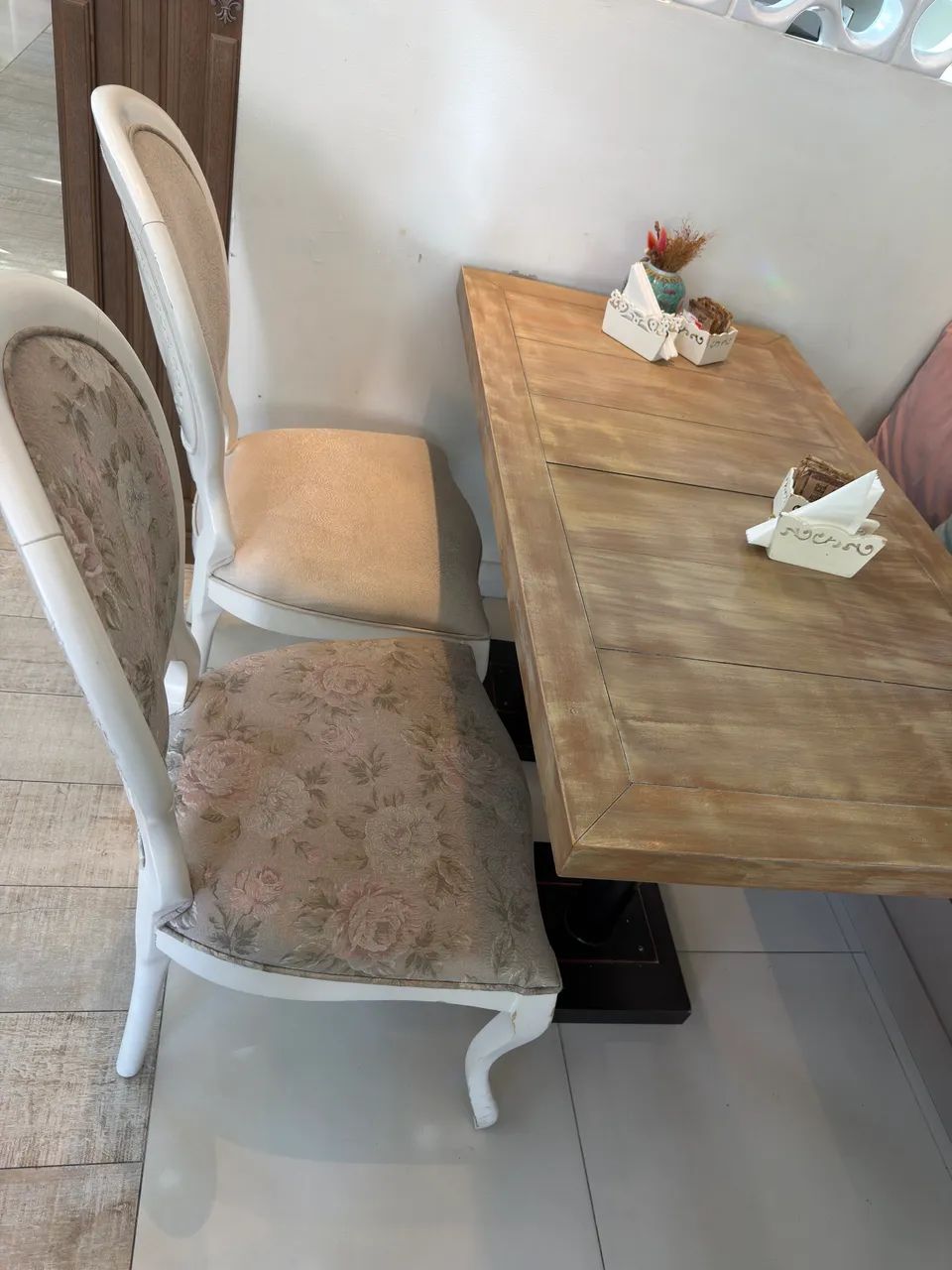 Mesa madeira maciça com 4 cadeiras Kleiner Schein 