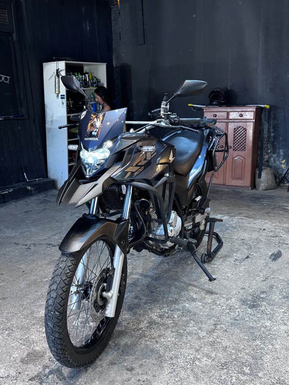 HONDA XRE 300  - Foto 2