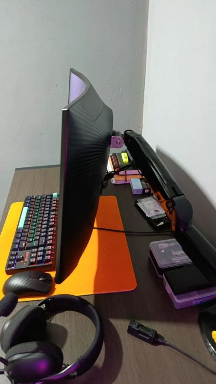 Monitor Samsung 2k 165hz - Foto 4