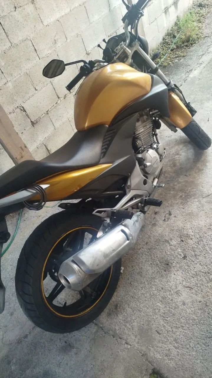 CB300R - Foto 2