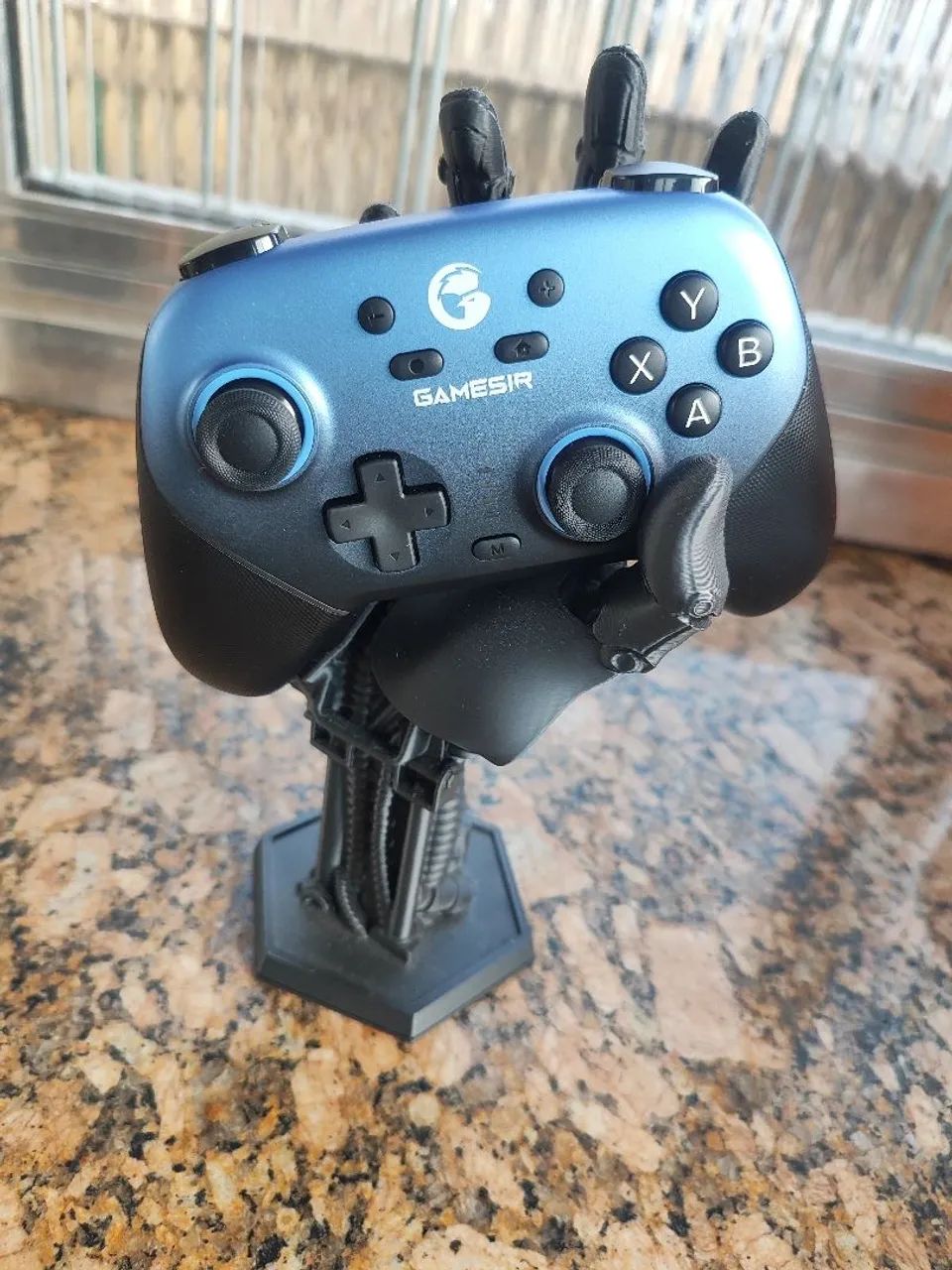 Controle gamesir super nova com dock de carregamento e faceplate extra