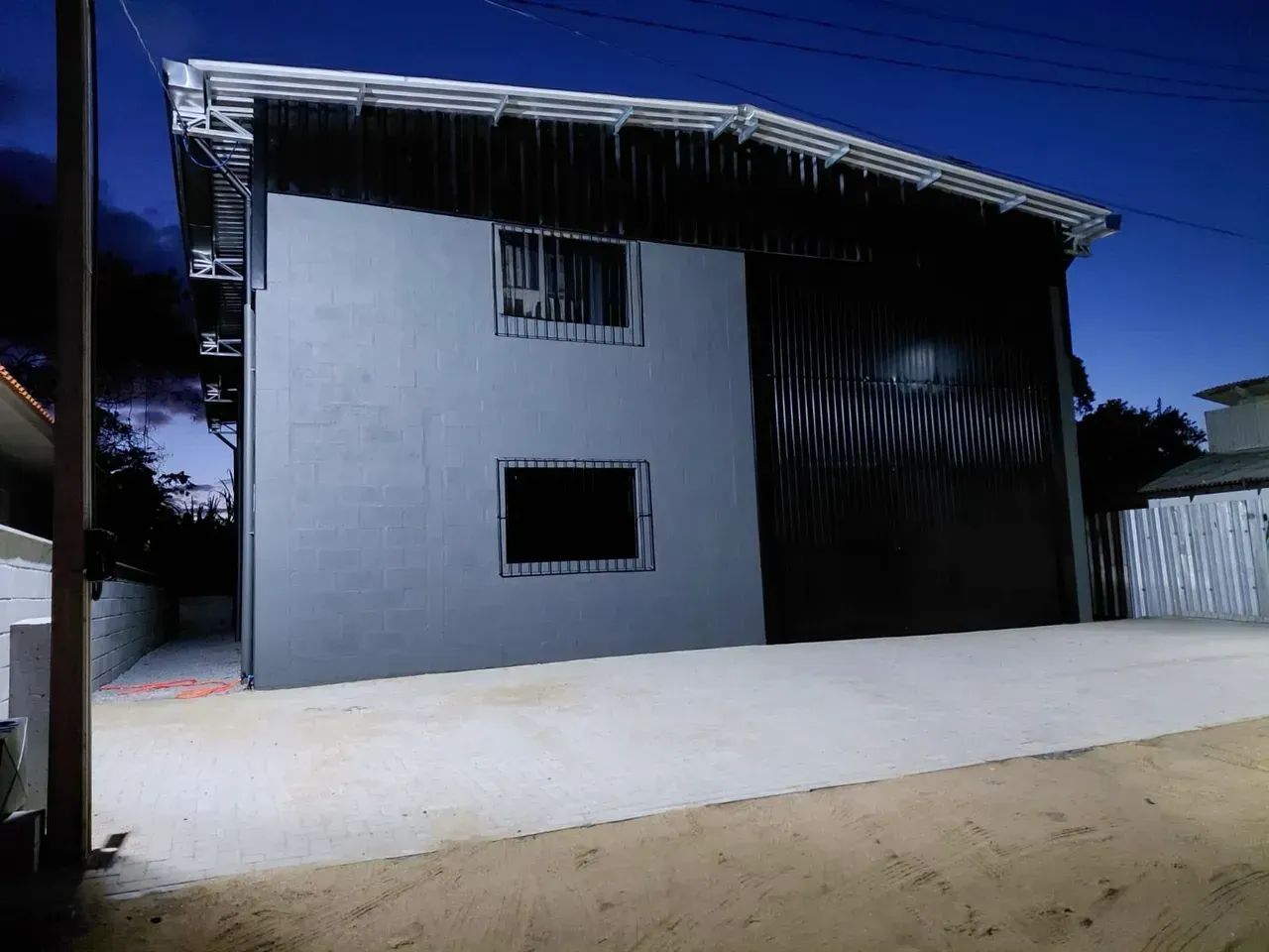 Galpões de 221 m2 Santo Amaro da Imperatriz Bairro Sul do Rio - Foto 2