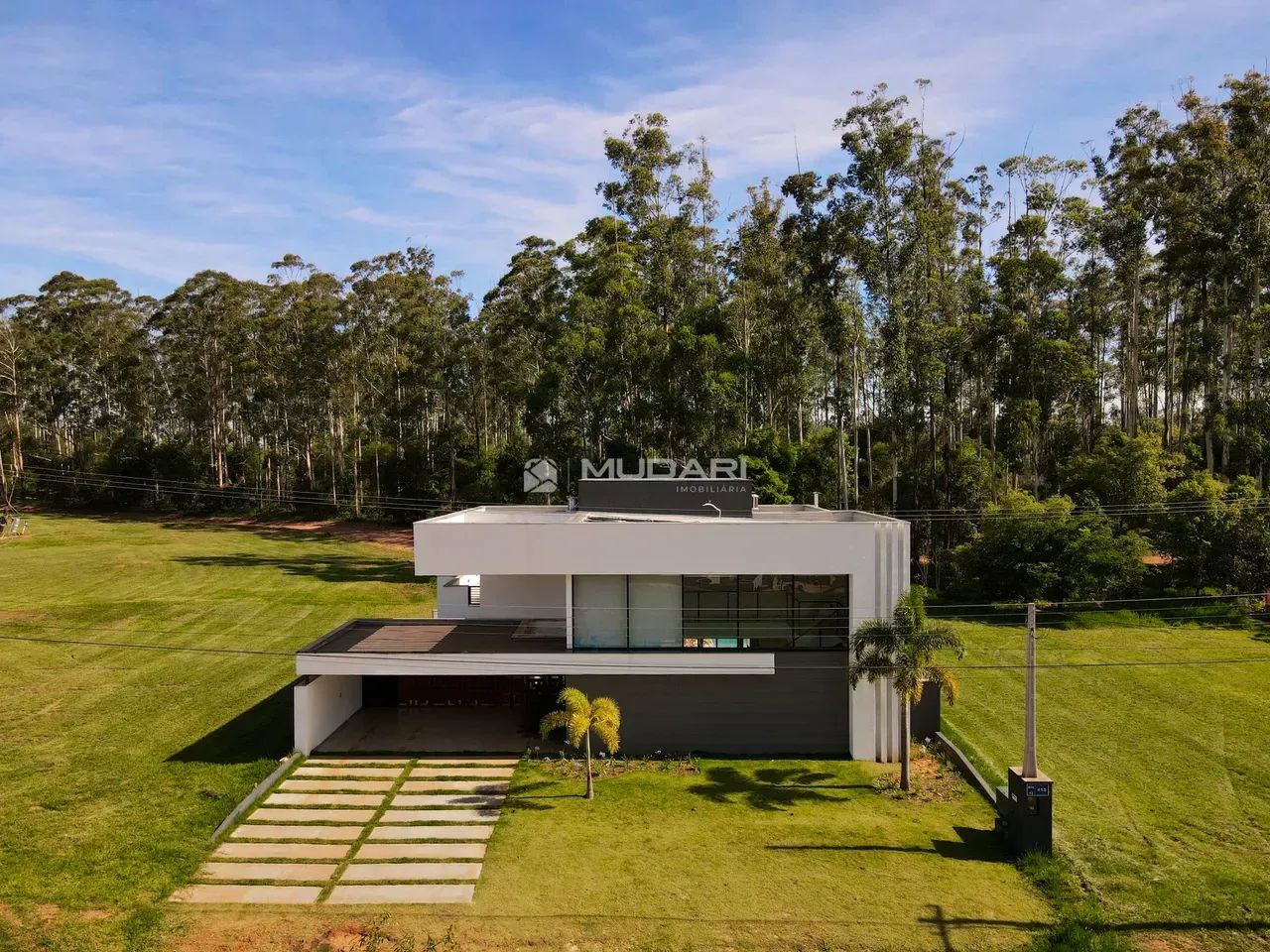 Imóvel para venda com 250 metros quadrados com 5 quartos - Foto 2