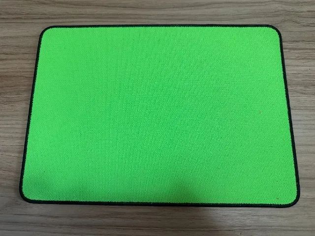 Mousepad Gamer Razer Goliathus Fissure Control Médio Verde - Foto 2