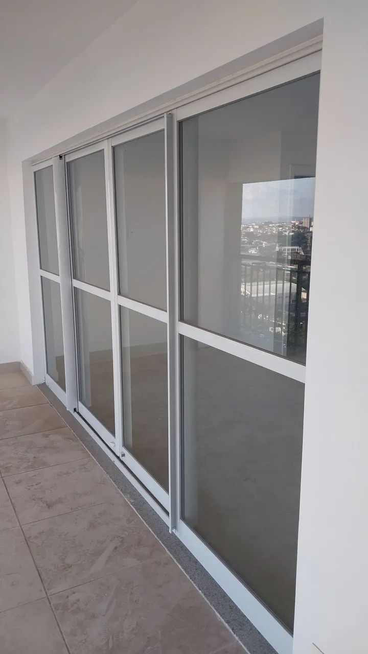 Porta Balcão 4 folhas tamanho 3,85x2,10 - Foto 6