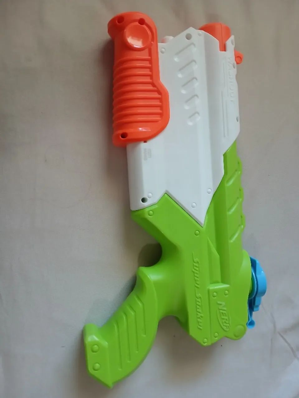 Brinquedo Nerf de água Super Soaker
