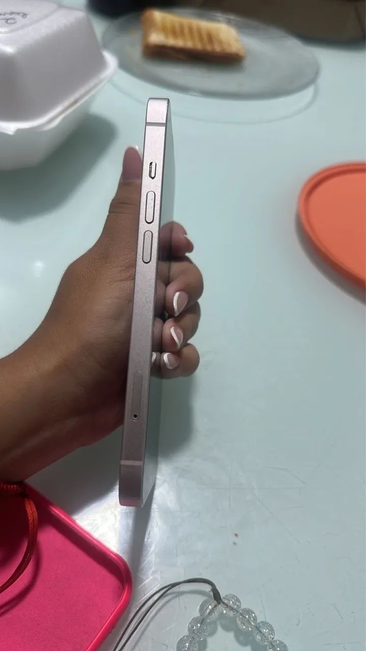 iPhone 13 - Foto 3