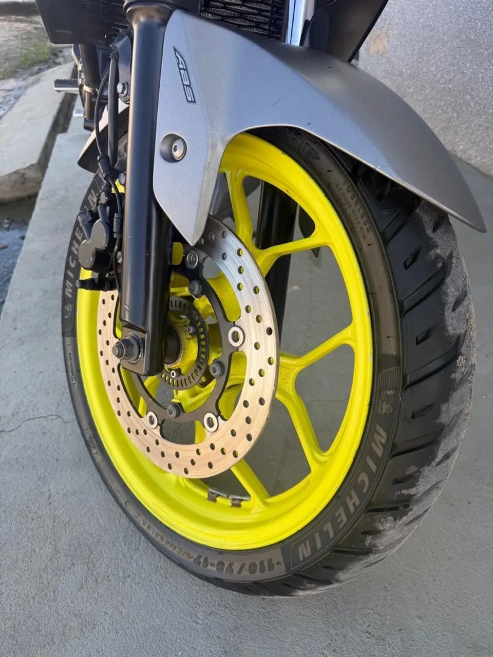 MOTO MT-03 MUITO CONSERVADA - Foto 3