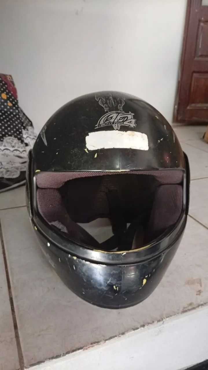 Capacete