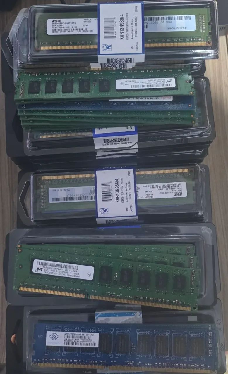 Lote 45 Memorias DDR3 (1GB e 2GB)